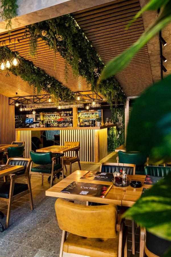Hotel Dum By Muskat Belgrado Exterior foto