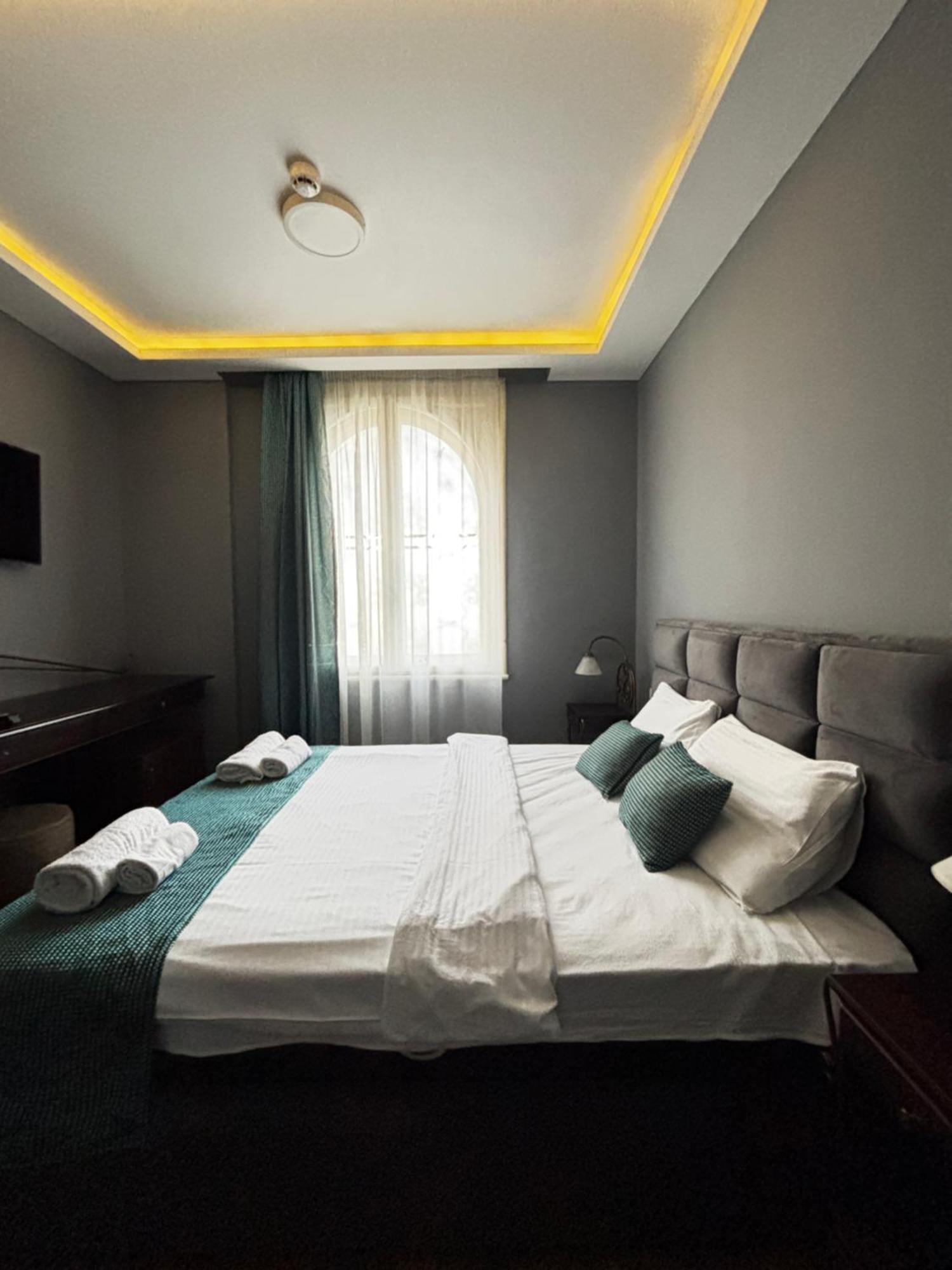 Hotel Dum By Muskat Belgrado Exterior foto